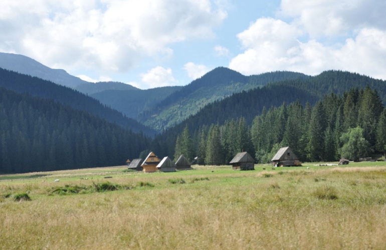 Skrzyczne i Malinowska Skała – przewodnik po najpiękniejszych szlakach górskich w Szczyrku