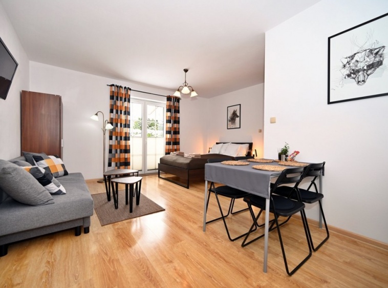 Molonówka Guest House przestronne studio nr 1 dla max.4 osób z aneksem kuchennym i łazienką z bezpośrednim wyjściem na ogród?v=1.0